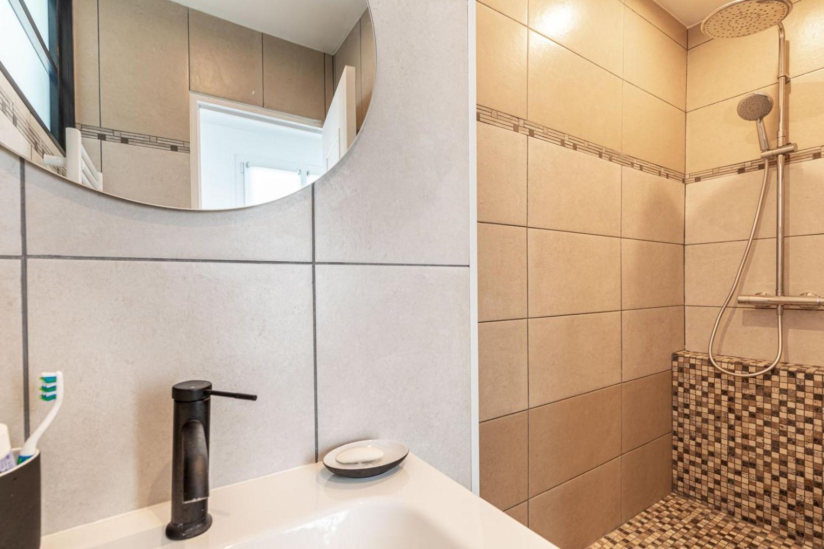 Cosy Apartment - A Lovely Stay In The Heart Of Paris * Parijs